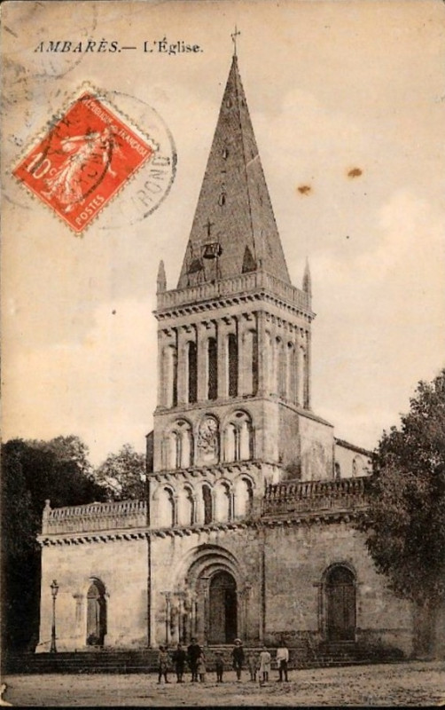 Carte postale ancienne Ambares église 3