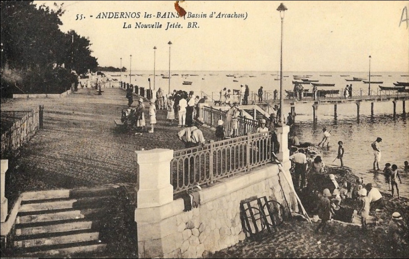 Carte postale ancienne Andernos-les-Bains - la Jetée-Promenade 2