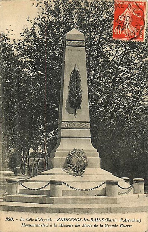 Carte postale ancienne Andernos-les-Bains - Monument aux morts 2