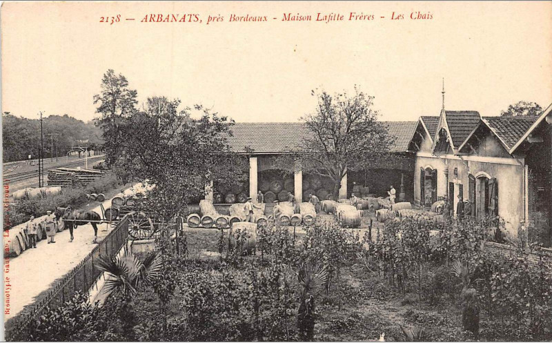 Carte postale ancienne Arbanats - Maison Prudent-Lafitte - Les chais 1