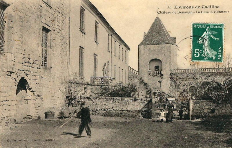 Carte postale ancienne Arbis - château de Benauge 10