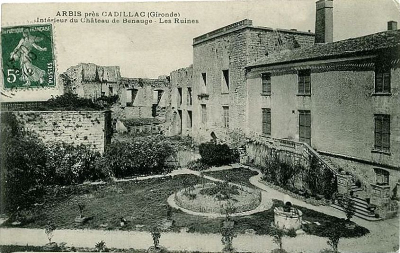 Carte postale ancienne Arbis - château de Benauge 4b