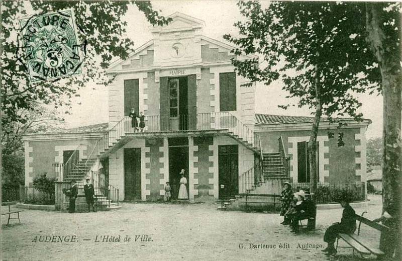 Carte postale ancienne Audenge - Mairie 1
