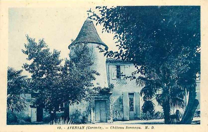 Carte postale ancienne Avensan - château Bonneau