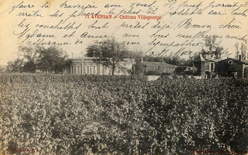 Carte postale ancienne Avensan - château Villegeorge