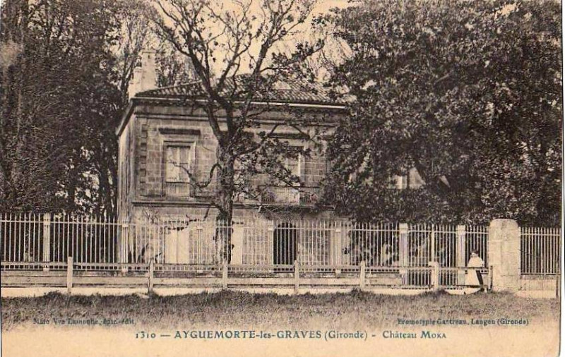 Carte postale ancienne Ayguemorte-les-Graves - château Moka 1