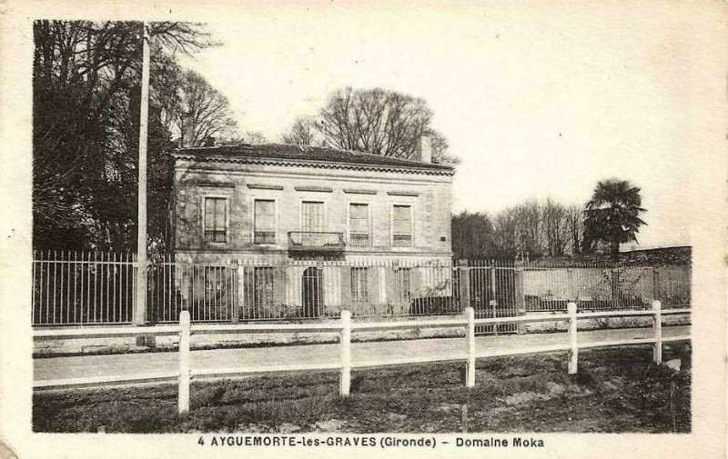 Carte postale ancienne Ayguemorte-les-Graves - château Moka 3
