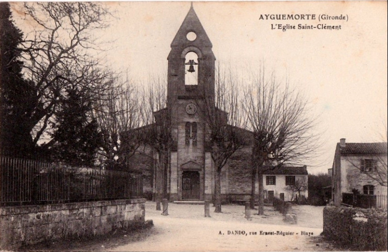 Carte postale ancienne Ayguemorte-les-Graves - église 3