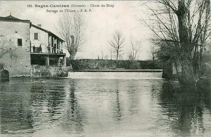 Carte postale ancienne Bagas - Moulin 4