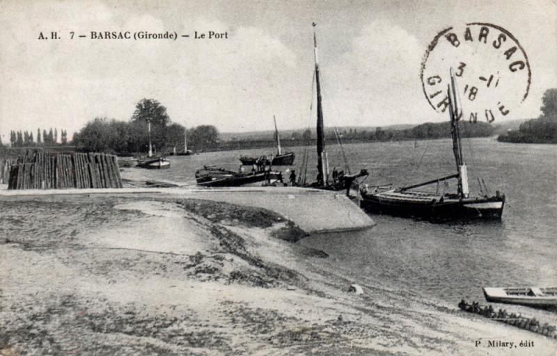 Carte postale ancienne Barsac - bords de la Garonne 4