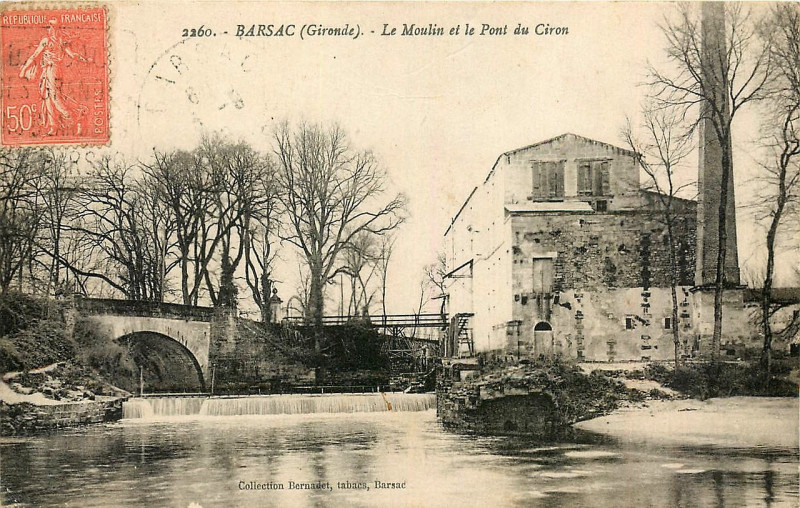 Carte postale ancienne Barsac - Moulin et pont sur le Ciron 1