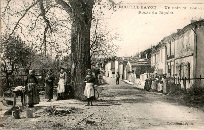 Carte postale ancienne Bayon - bourg 1