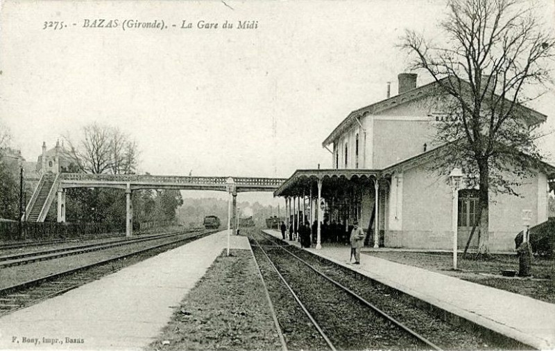 Carte postale ancienne Bazas - Gare