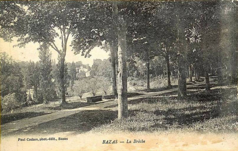 Carte postale ancienne Bazas - la Brèche 2