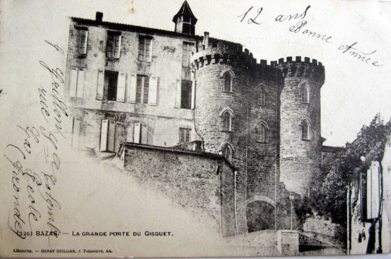 Carte postale ancienne Bazas - porte de Gisquet 4