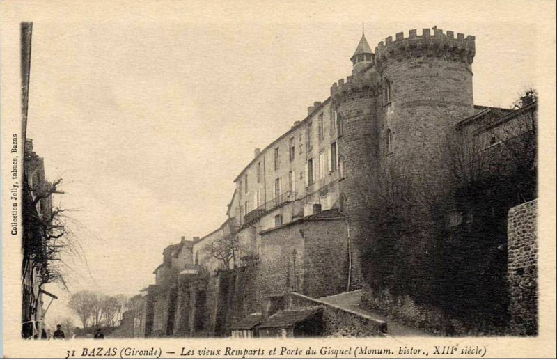 Carte postale ancienne Bazas - porte de Gisquet 5