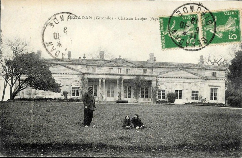 Carte postale ancienne Bégadan - château Laujac 2