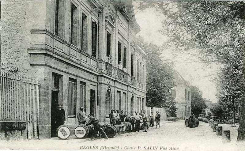 Carte postale ancienne Bègles - Chais de P. Salin 1