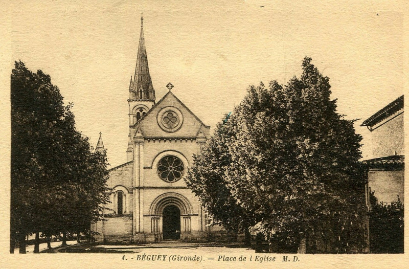 Carte postale ancienne Béguey - église 1