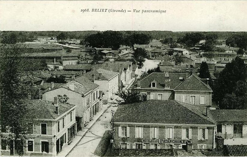 Carte postale ancienne Belin-Béliet - bourg 1
