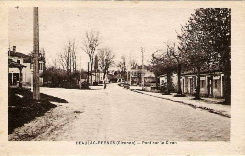 Carte postale ancienne Beaulac-Bernos - bourg 5