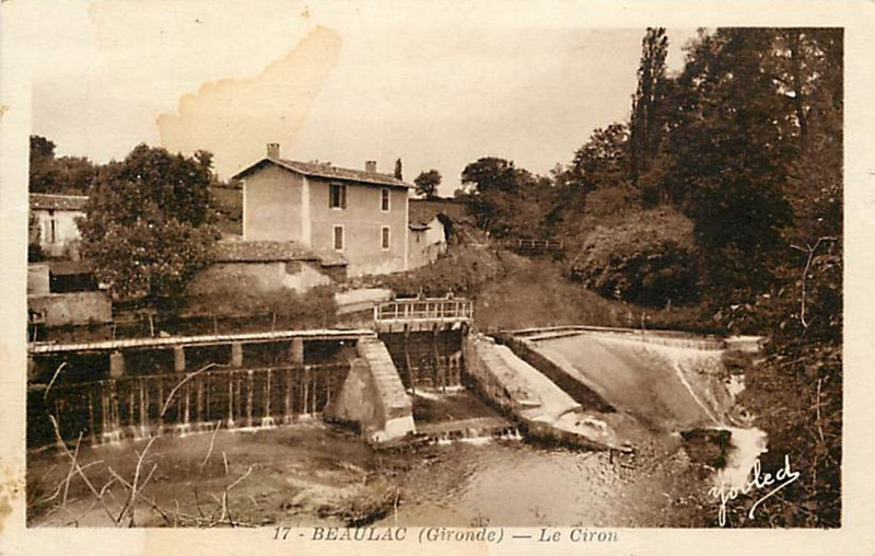 Carte postale ancienne Beaulac-Bernos - Le Ciron 3