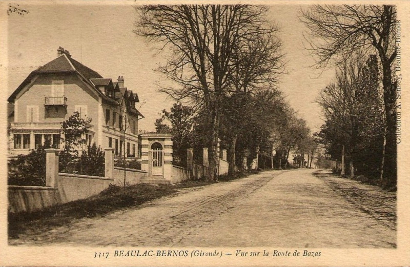 Carte postale ancienne Beaulac-Bernos - route de Bazas