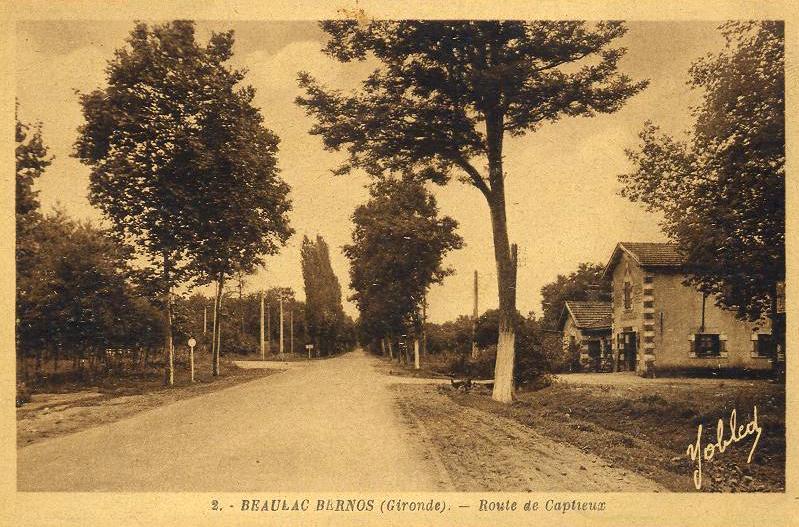 Carte postale ancienne Beaulac-Bernos - route de Captieux