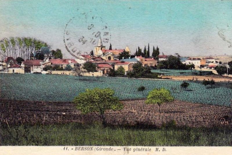 Carte postale ancienne Berson - bourg 1a
