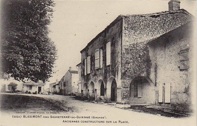 Carte postale ancienne Blasimon - bourg 4