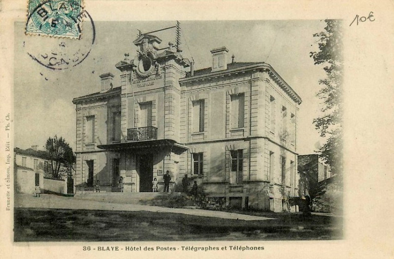 Carte postale ancienne Blaye - La Poste 2