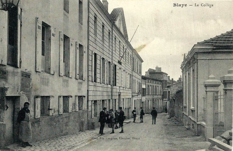 Carte postale ancienne Blaye - Le collège
