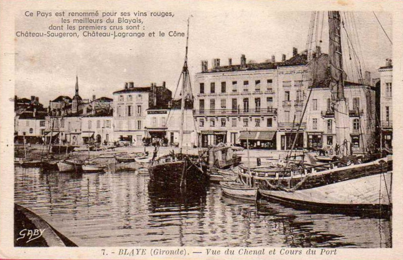 Carte postale ancienne Blaye - Port 5