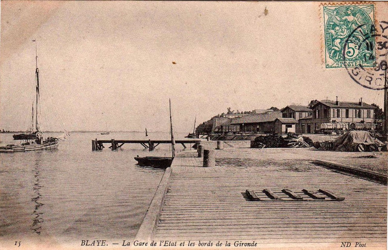 Carte postale ancienne Blaye - Quais 7