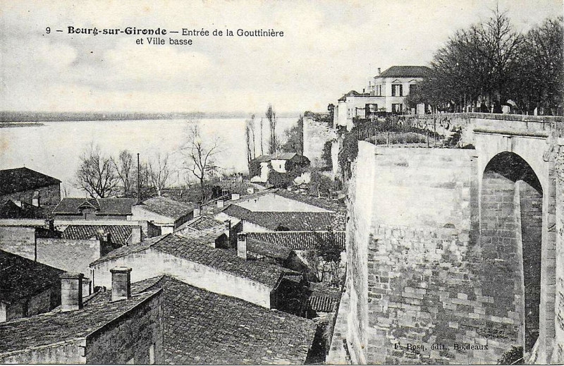 Carte postale ancienne Bourg - Ville-basse 2