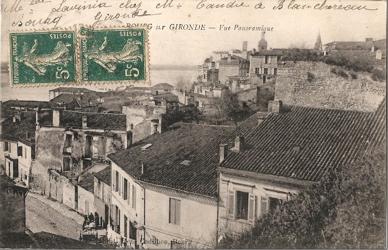 Carte postale ancienne Bourg - Ville-basse 5