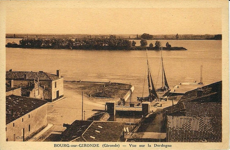 Carte postale ancienne Bourg - Ville-basse 8