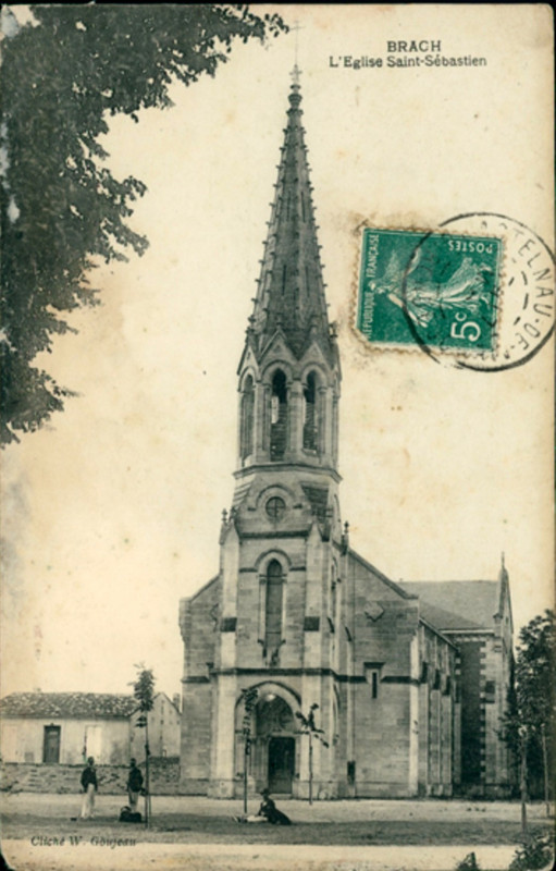 Carte postale ancienne Brach - église 1