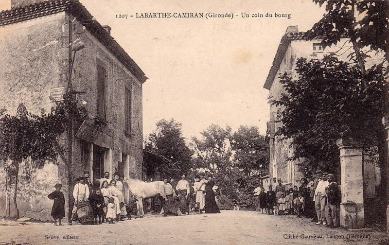 Carte postale ancienne Camiran - bourg