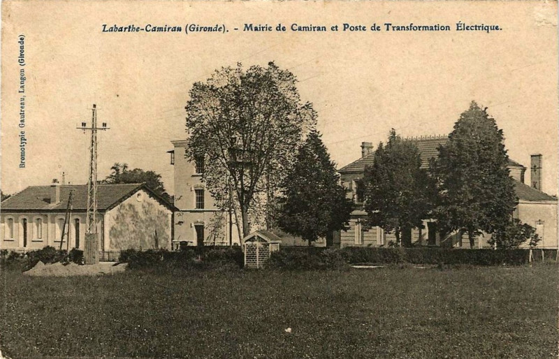 Carte postale ancienne Camiran - Mairie Poste et centrale électrique 3