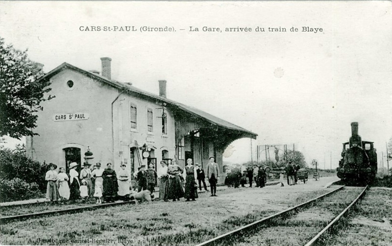 Carte postale ancienne Cars - Gare