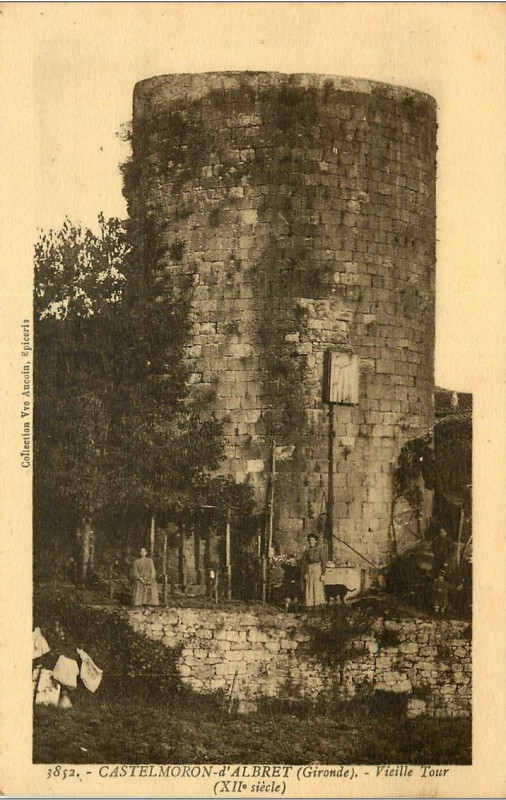 Carte postale ancienne Castelmoron d'Albret - la Tour b