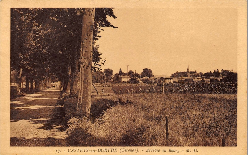 Carte postale ancienne Castets-en-Dorthe - bourg 7