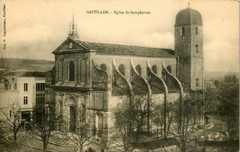 Carte postale ancienne Castillon - église St Symphorien 4