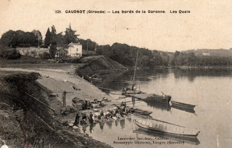 Carte postale ancienne Caudrot - bords de la Garonne 5