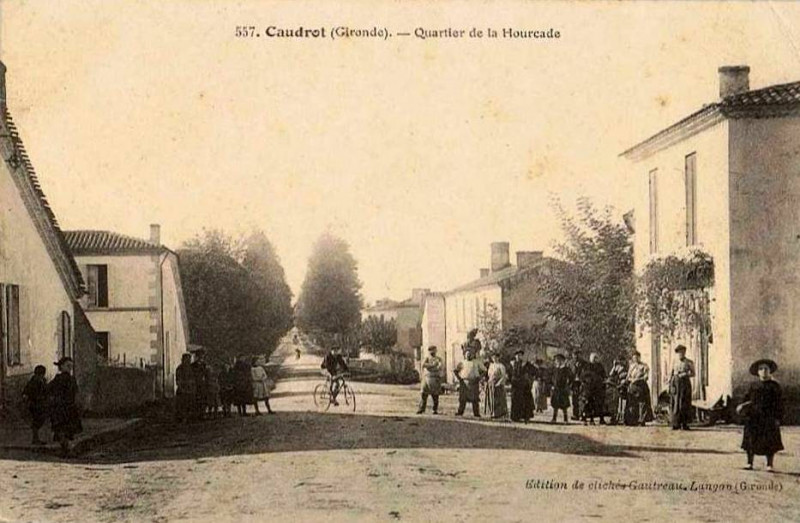 Carte postale ancienne Caudrot - bourg 1
