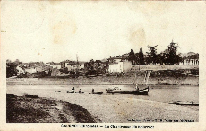 Carte postale ancienne Caudrot - Chartreuse de Bourriot 1