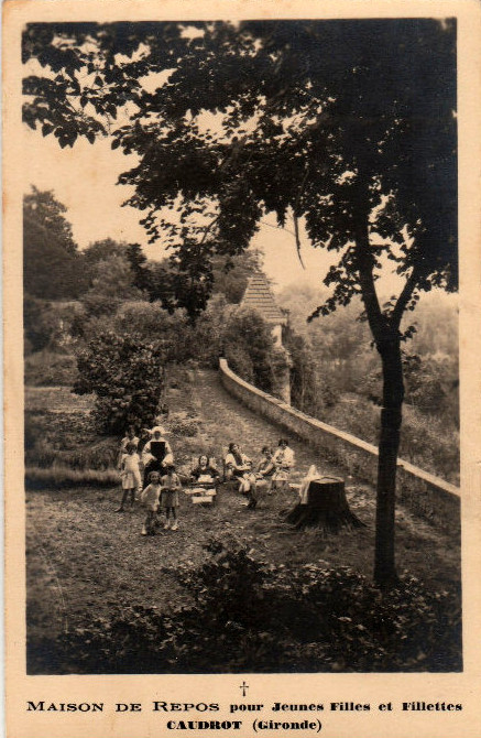 Carte postale ancienne Caudrot - Préventorium 3