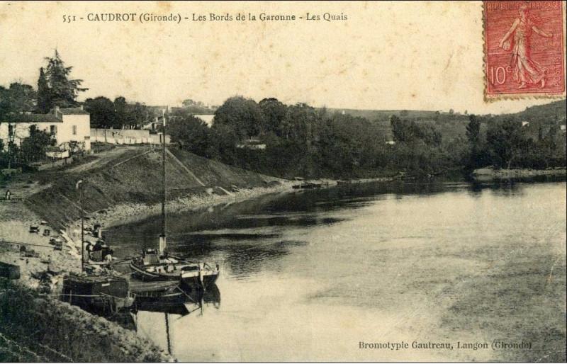 Carte postale ancienne Caudrot - Quais 1