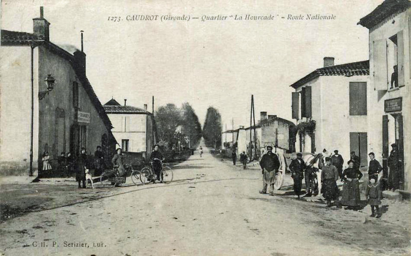 Carte postale ancienne Caudrot - quartier la Hourcade